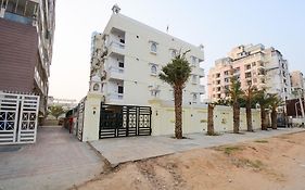 Hotel O Grand Lotus Inn